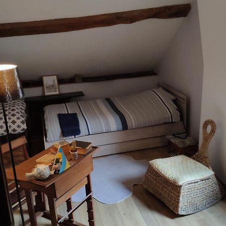 Chambre Calme Et Accueillante 13 Kmtrs Aeroport, Parking Gratuit, Navette Gare Ou Aeroport Saint-Germain-la-Poterie Luaran gambar
