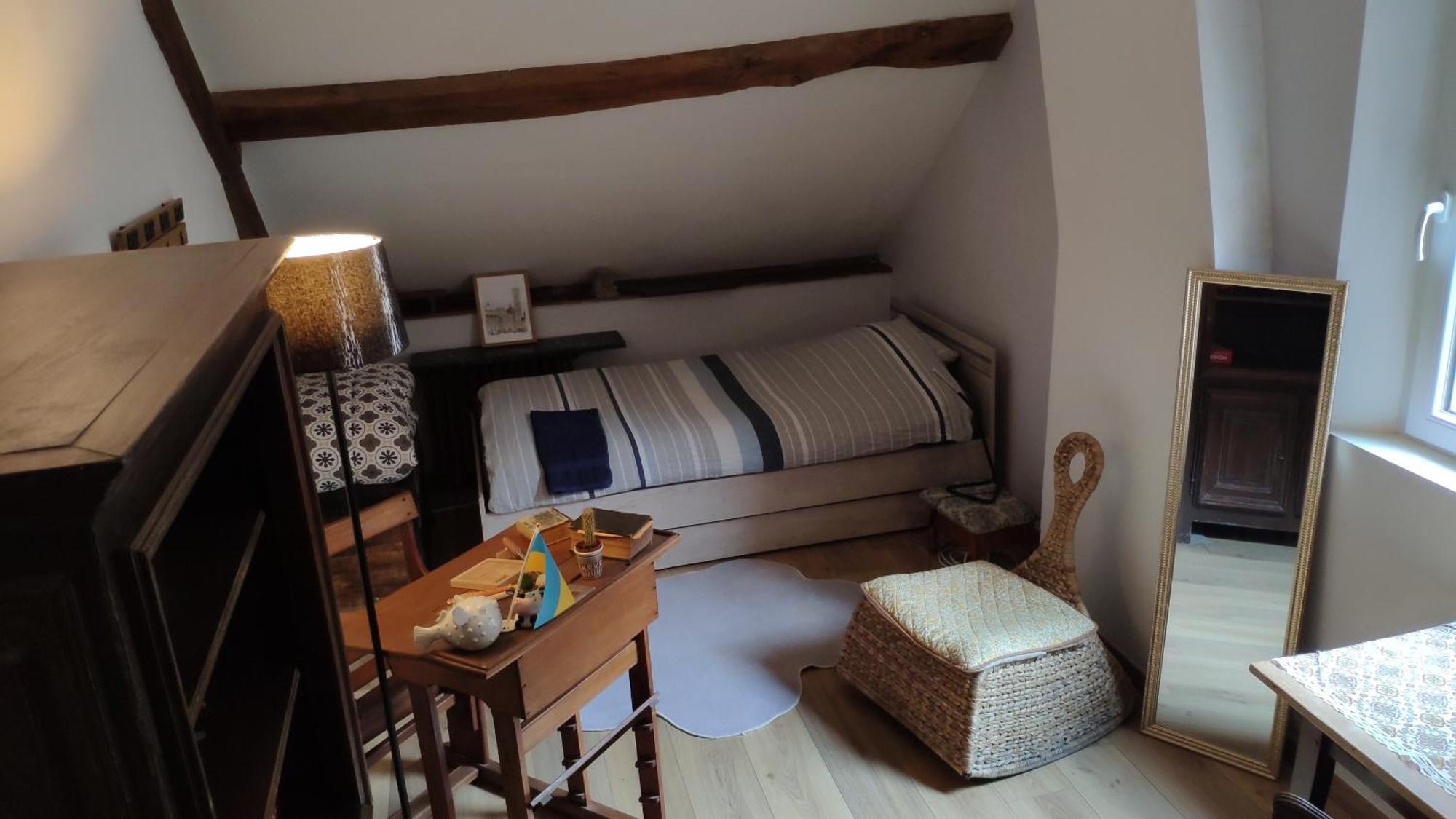 Chambre Calme Et Accueillante 13 Kmtrs Aeroport, Parking Gratuit, Navette Gare Ou Aeroport Saint-Germain-la-Poterie Luaran gambar